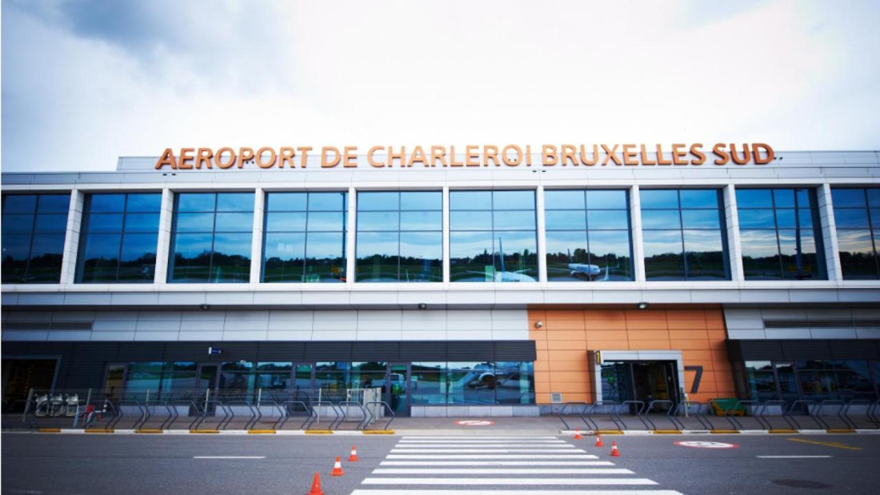 Tirou 5 Centre - Gare - Aeroport Charleroi Exterior foto